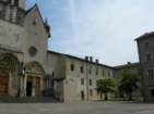 Preview of: 
ambronay02.jpg 
933 x 700 JPEG-compressed image 
(91,446 bytes)