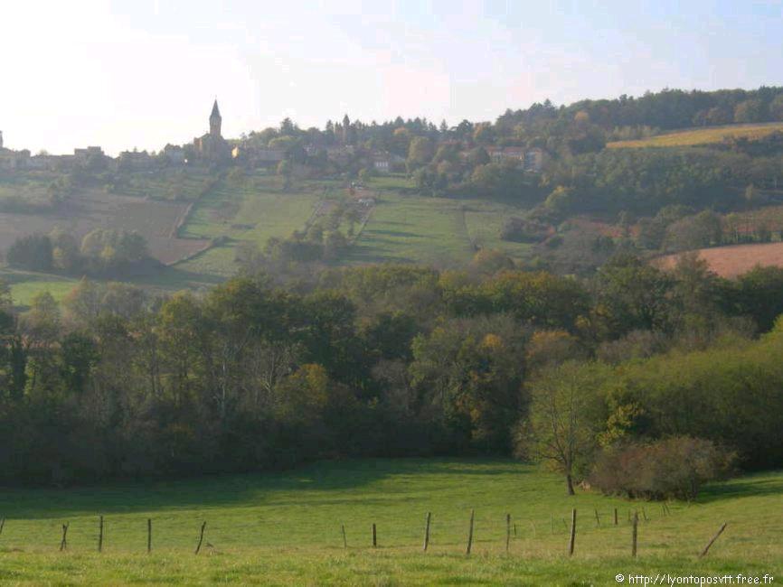 coteaux-lyonnais-beaujolais12.jpg 
933 x 700 JPEG-compressed image 
(84,351 bytes)