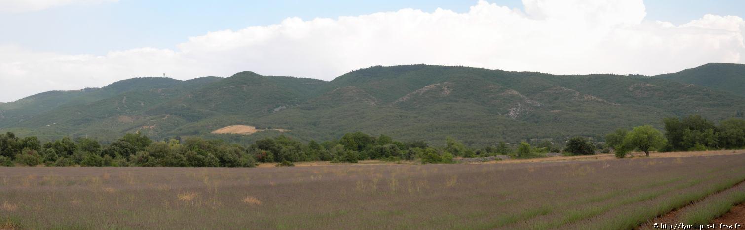 panorama-luberon02.jpg 
5,978 x 1,899 JPEG-compressed image 
(1,659,514 bytes)