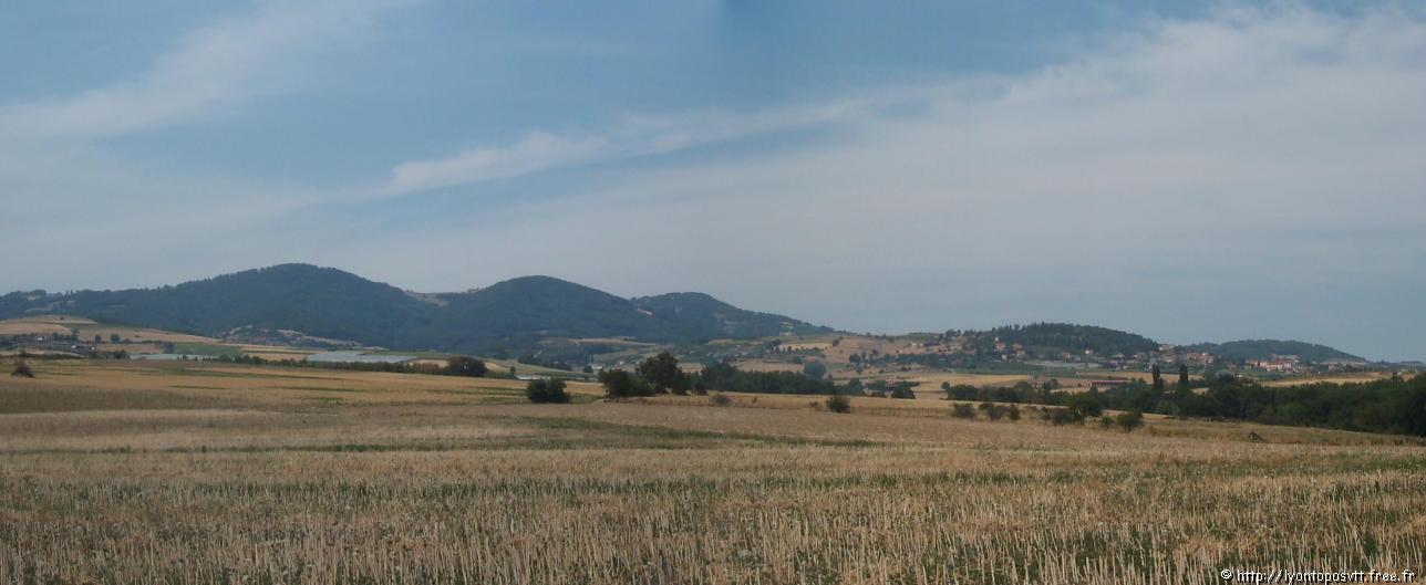 pan-mt-lyon04.jpg 
1,288 x 529 JPEG-compressed image 
(83,464 bytes)