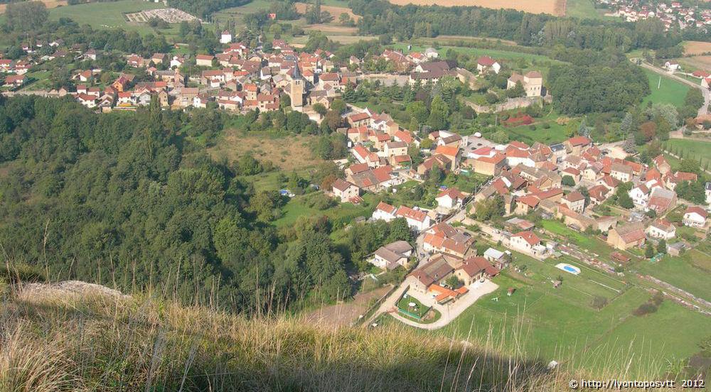 tour-plateau-cremieu08.jpg 
1,000 x 750 JPEG-compressed image 
(224,851 bytes)
