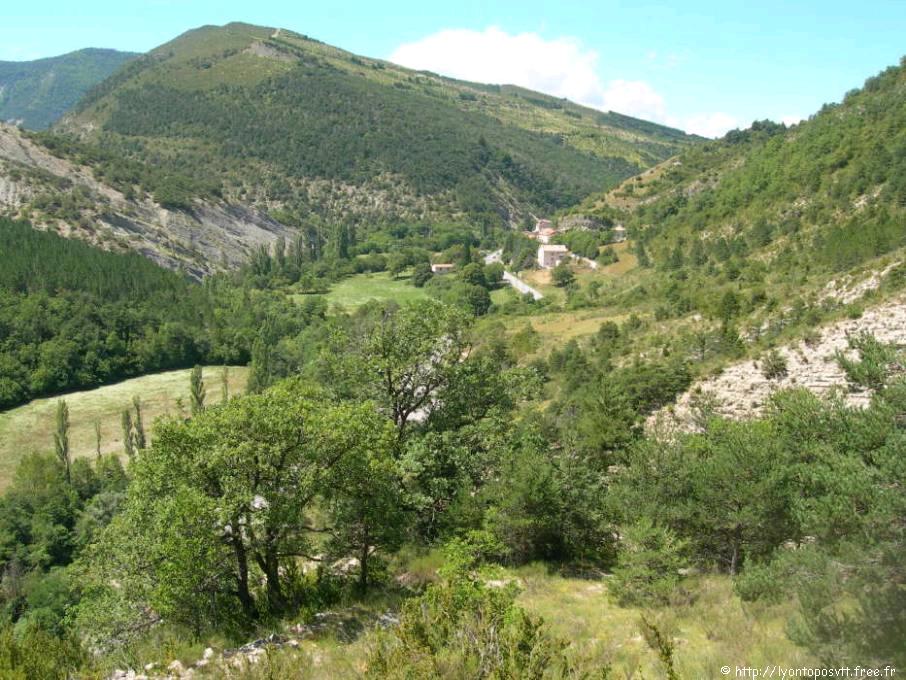 serre-bouisse11.jpg 
933 x 700 JPEG-compressed image 
(158,976 bytes)