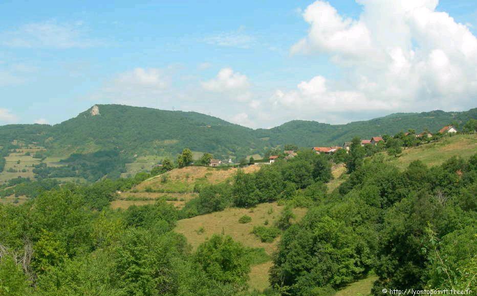 serrieres-luizet08.jpg 
933 x 700 JPEG-compressed image 
(125,813 bytes)